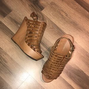 Brown wedges
